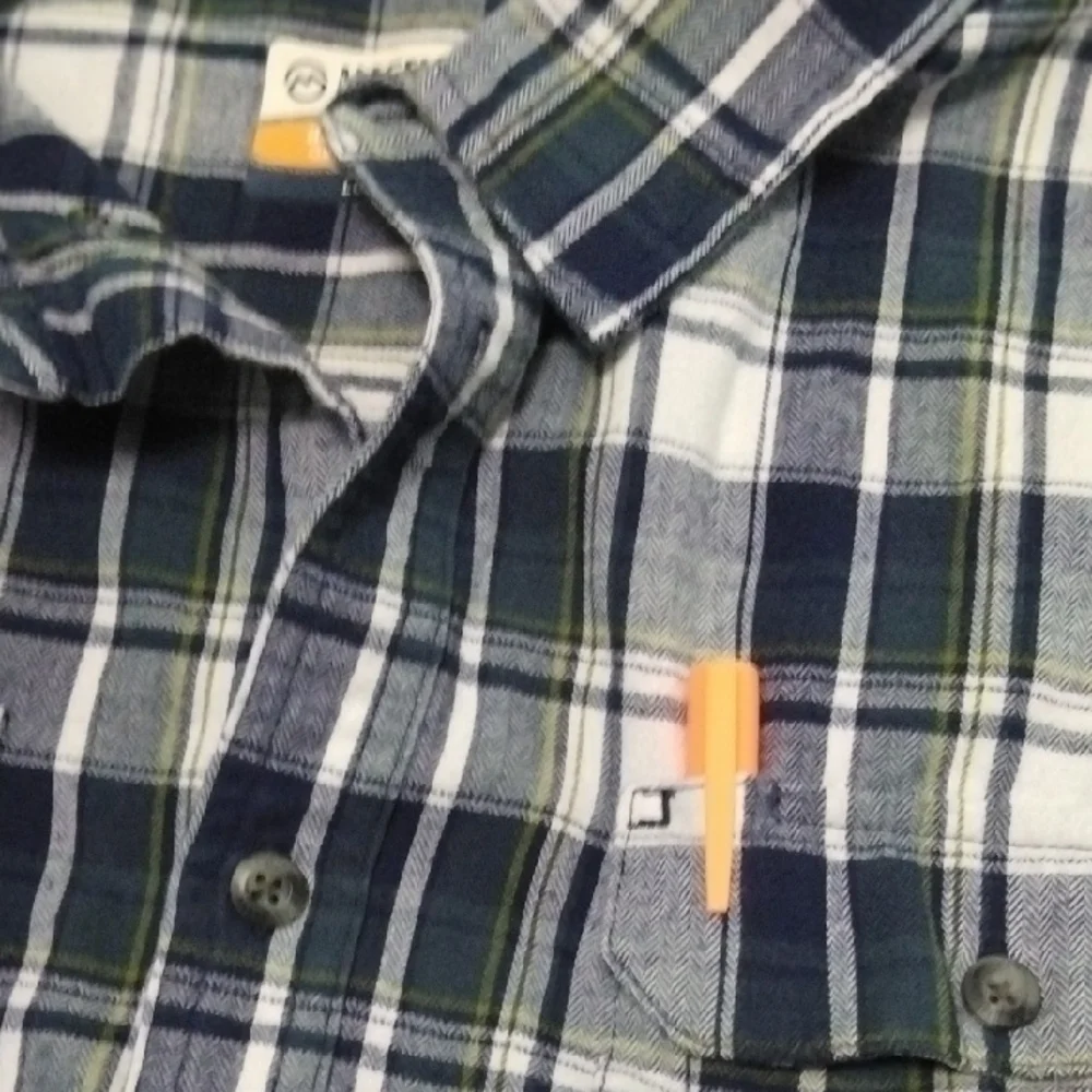 Magellan Hunt Gear Outdoors Men's Plaid Shirt -‎ Navy Blue And Green Stripped